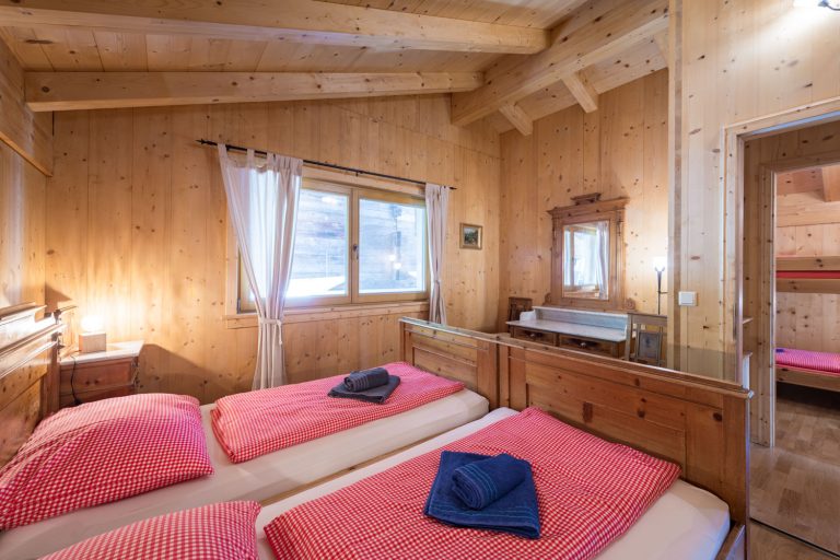 Ferienhaus Chalet Schlossblick - Vomp